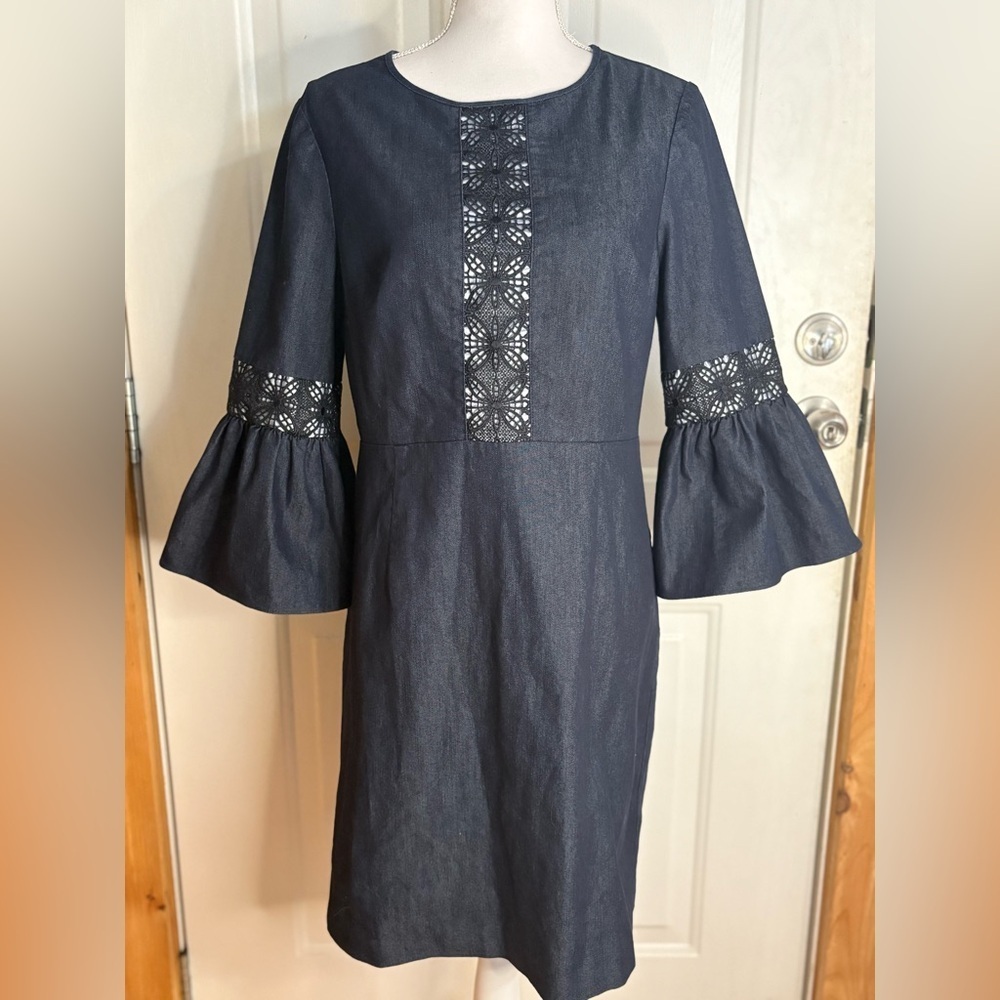 The Limited Navy Lace-Accent Dress size 6 with statement sleeves!